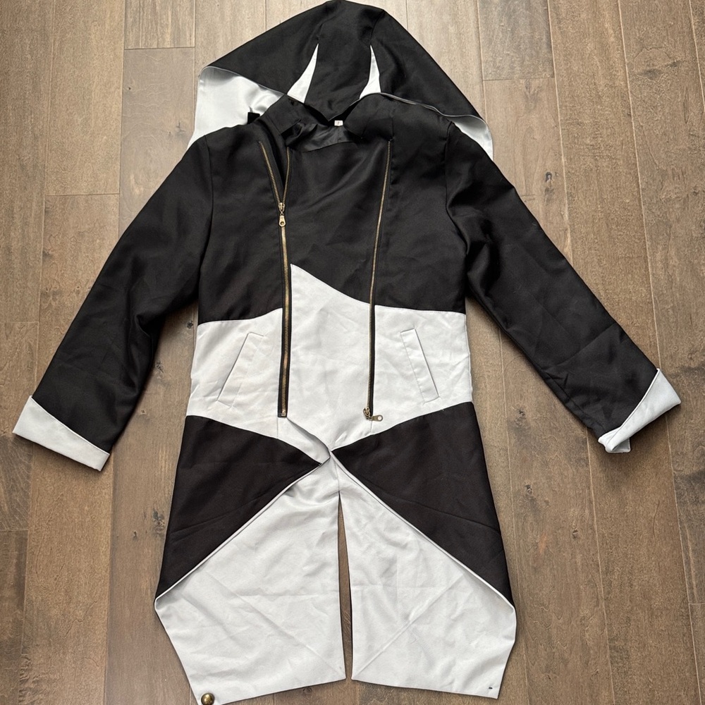 Assassin’s Creed Black and White Coat with Removable Hood